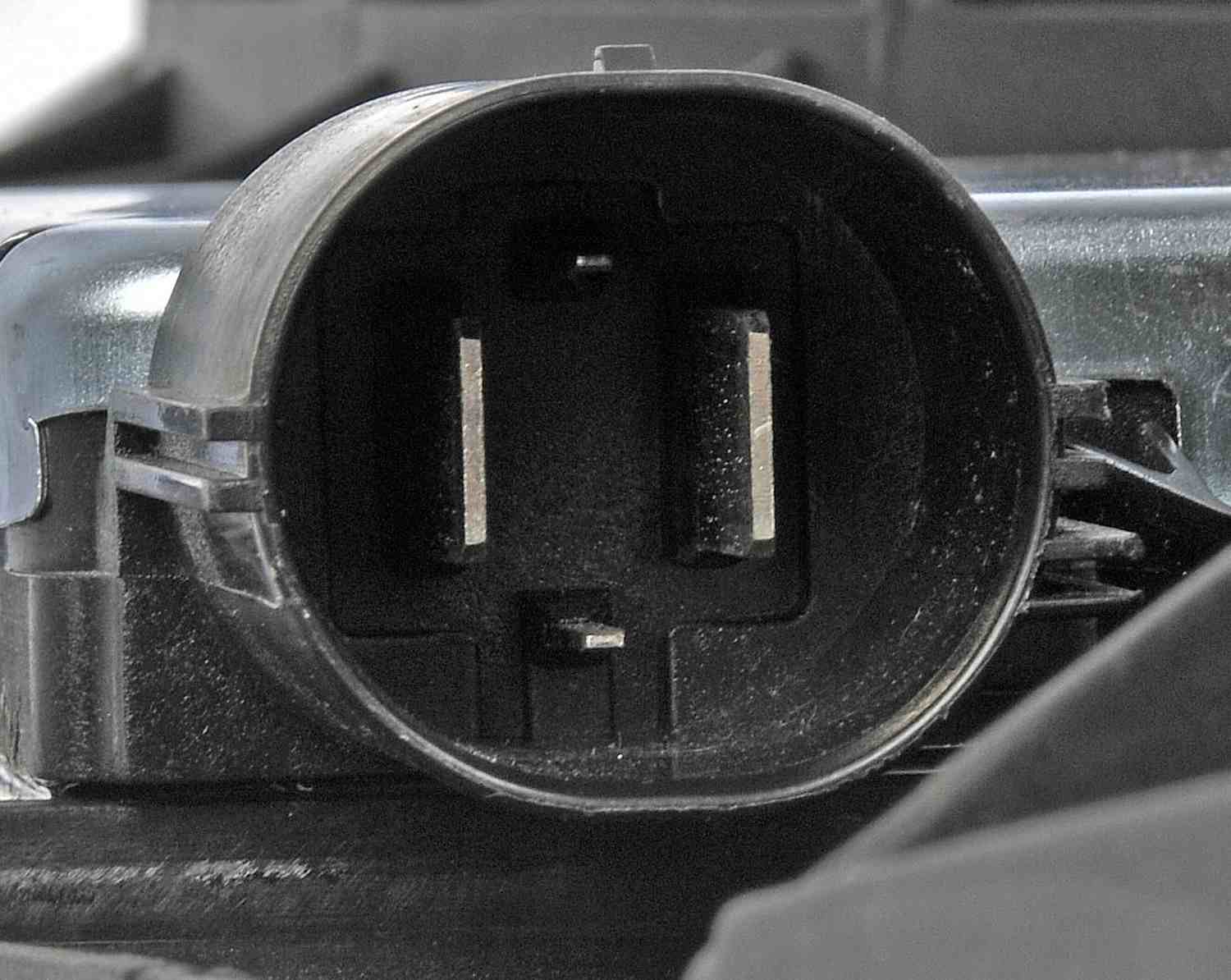 Dorman - OE Solutions SINGLE FAN ASSEMBLY 621-383