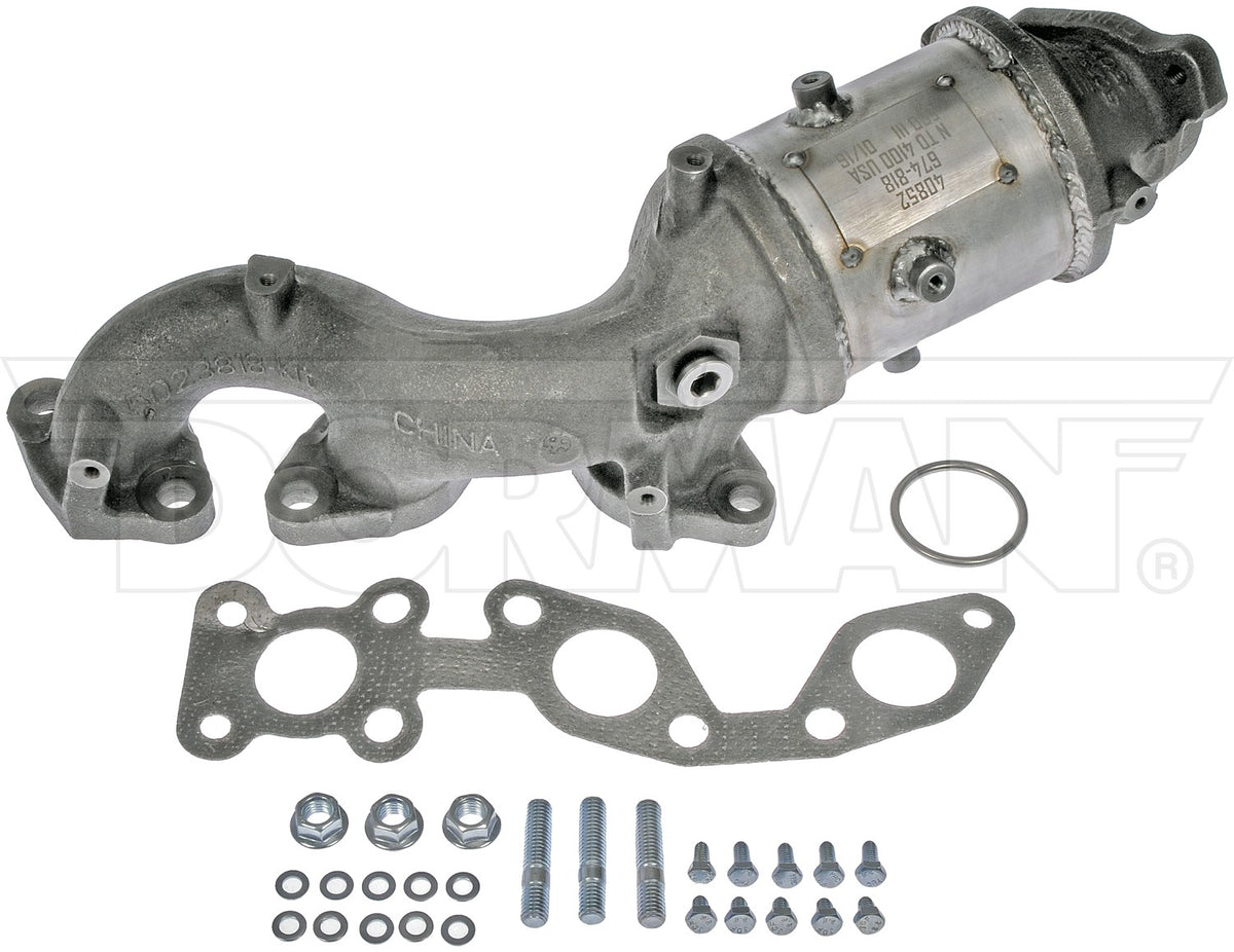 Dorman - OE Solutions Catalytic Converter with Integrated Exhaust Manifold for 2004-2002 Nissan Frontier Nissan Xterra 674-818