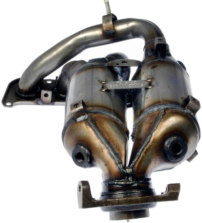 Dorman - OE Solutions Catalytic Converter with Integrated Exhaust Manifold Manifold Converter Not CARB Compliant for 2003-01 Toyota Highlander 674-984