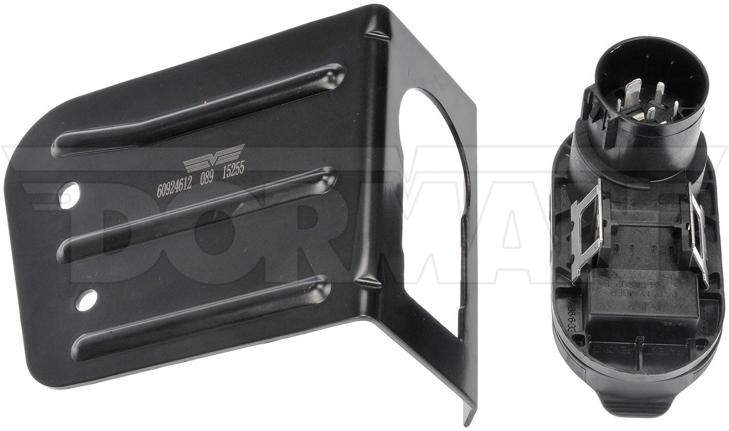 Dorman - OE Solutions Trailer Tow Harness Connector with Trailer Hitch Connector for 2009-07 Chrysler, 2019-07 Dodge, 2018-09 Ford, 2019-11 Jeep, 2014-10 Lincoln, 2019-11 Ram 924-611