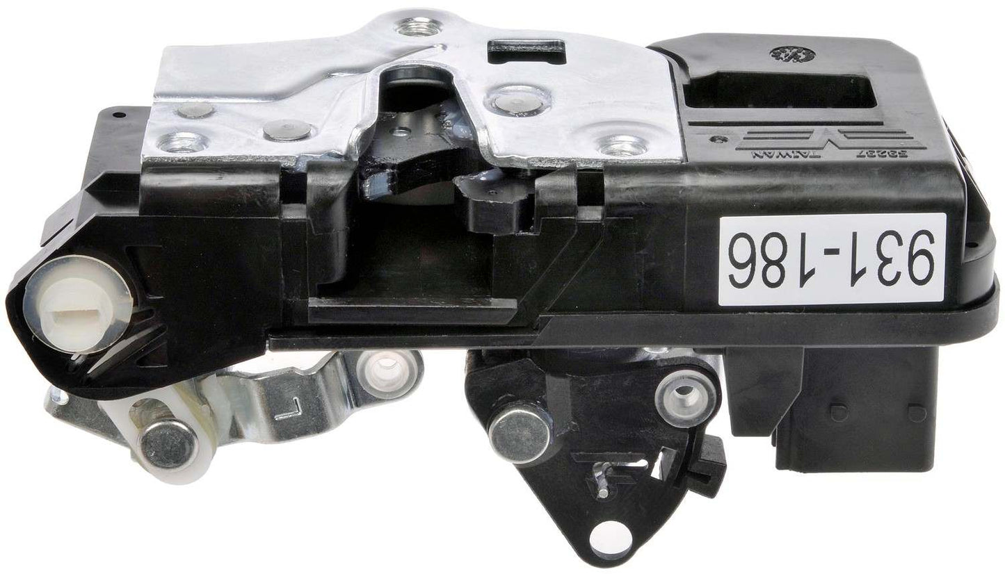 Dorman - OE Solutions Door Lock Actuator Motor with Integrated Door Lock Actuator for 2005-07 Saturn Ion Vue 931-186