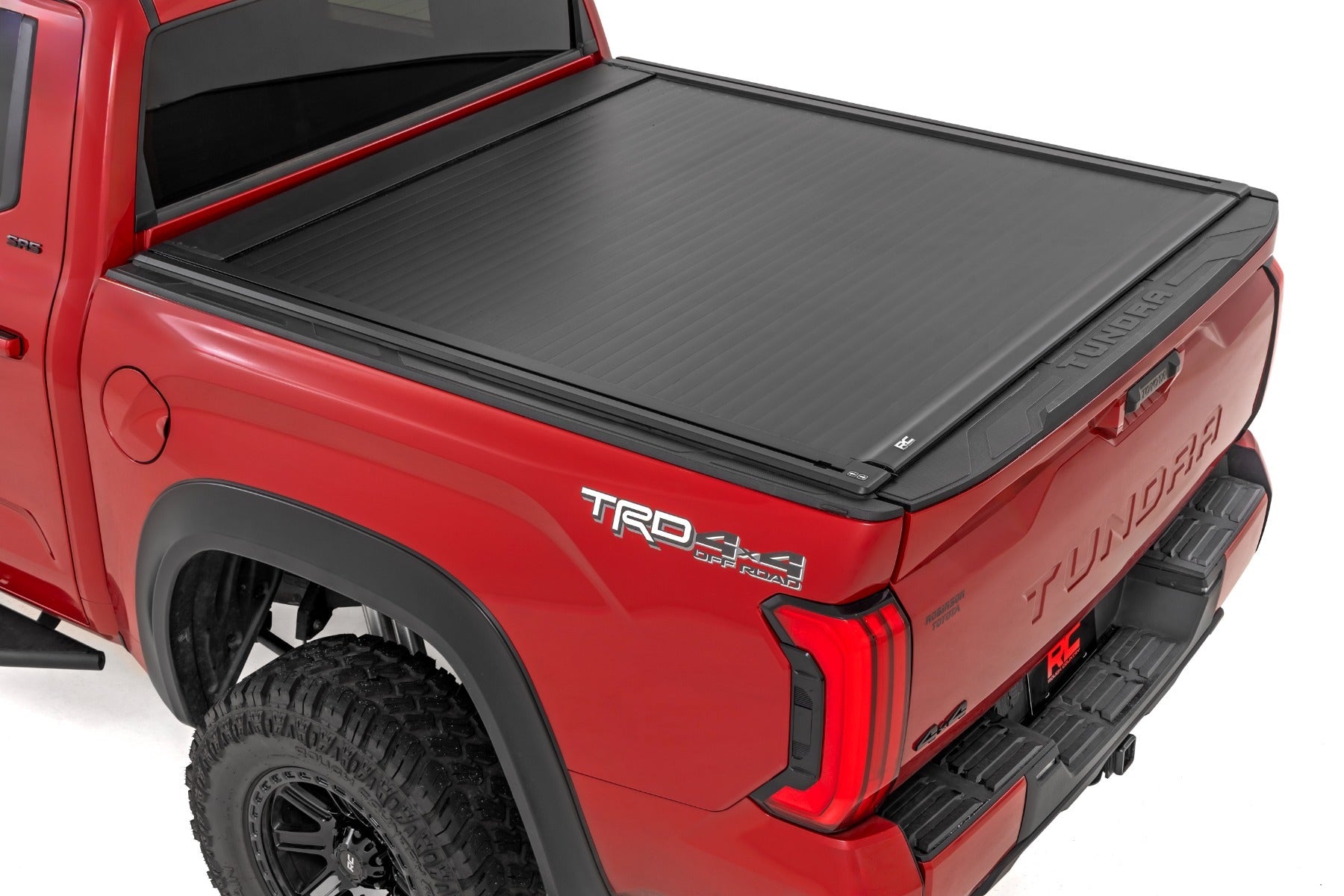 ROUGH COUNTRY Powered Truck Bed Cover 22-   Tundra 5.7ft Bed Exterior Components Truck Bed and Trunk Components main image