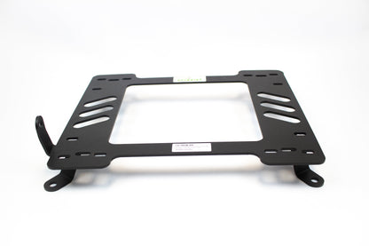 Planted Technology Seat Bracket- Toyota Pickup / Hilux [4th Generation / N50 / N60 / N70 Chassis] (1984-1988) - Passenger / Right