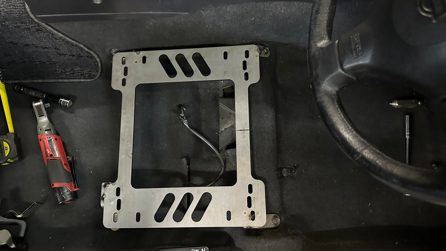 Planted Technology Seat Bracket- Nissan Skyline [R34 Chassis] (1998-2005) - Driver (Right Side)