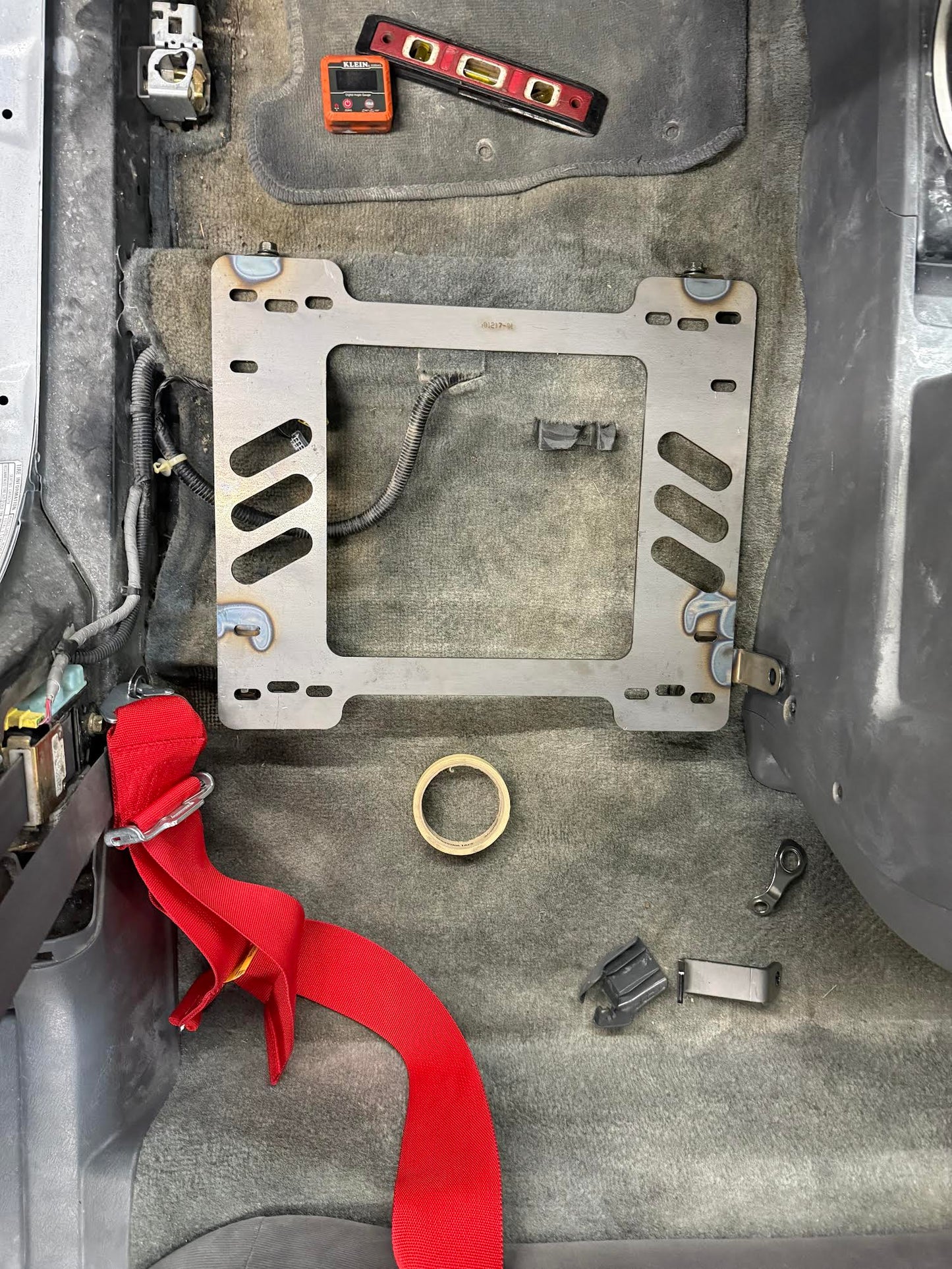 Planted Technology Seat Bracket- Honda Civic [7th Generation Excluding Si] (2000-2004) - Driver / Left