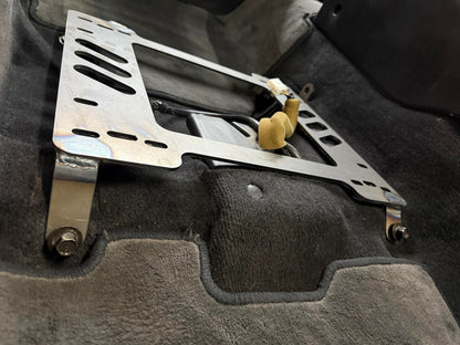 Planted Technology Seat Bracket- Infiniti Q45 [2nd Generation / Y33 Chassis] (1997-2001) - Passenger / Right