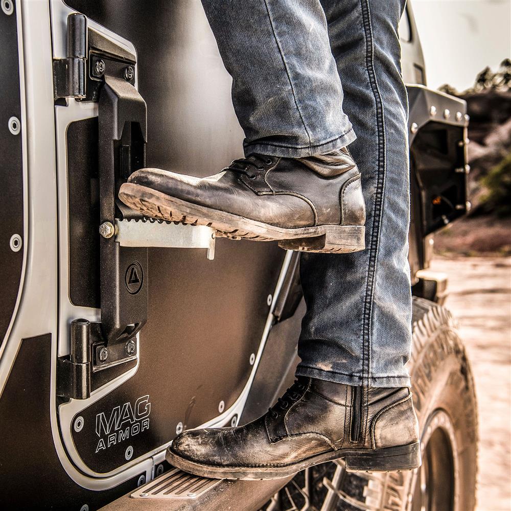 Smittybilt Jk/Jl Atlas Door Step 7630