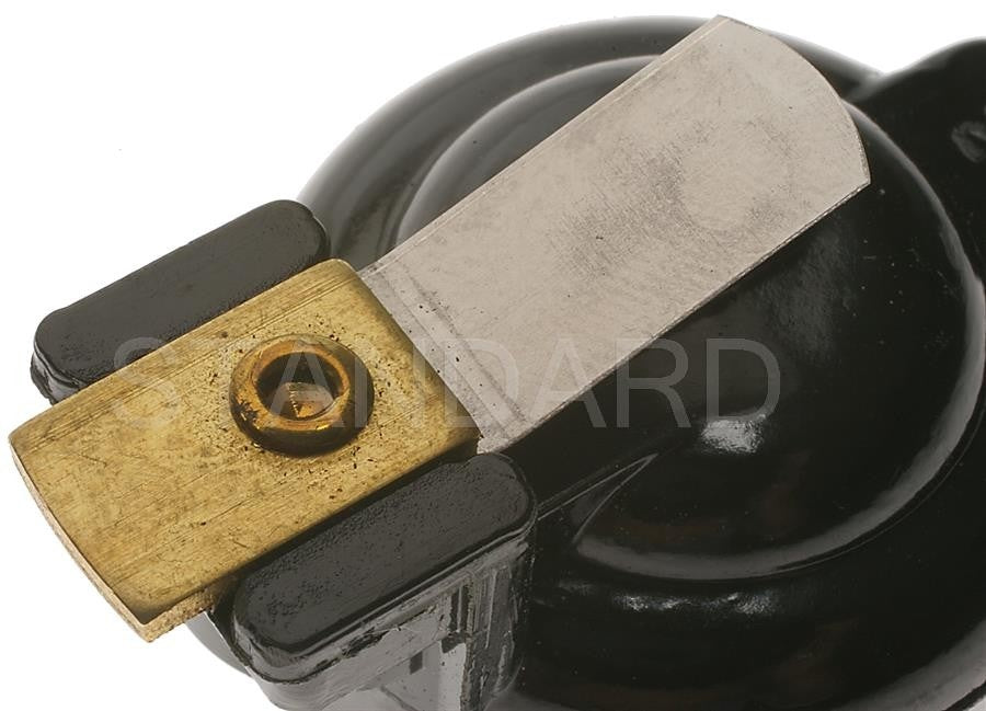Standard Ignition Distributor Rotor IH-312