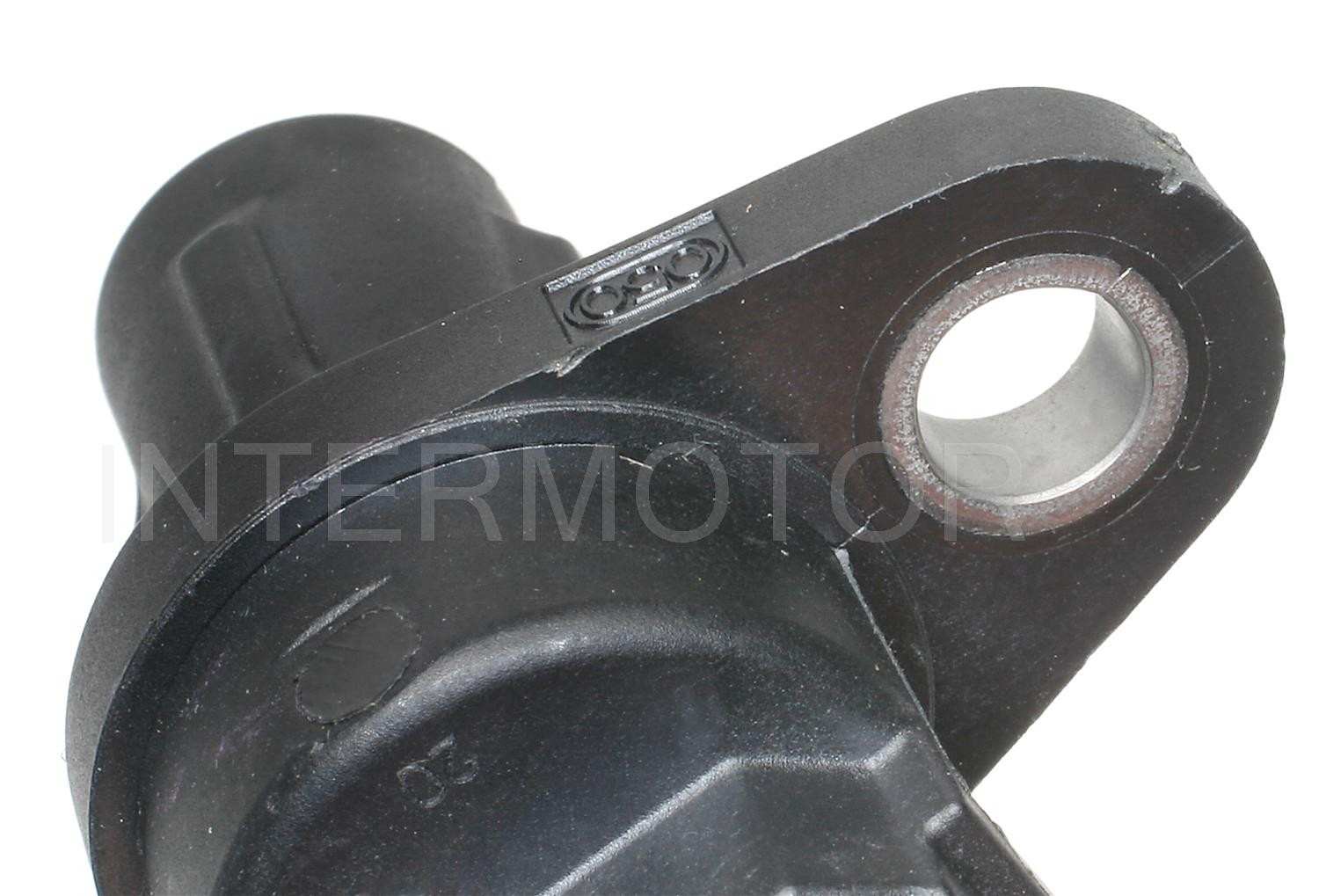 Intermotor Engine Camshaft Position Sensor PC807