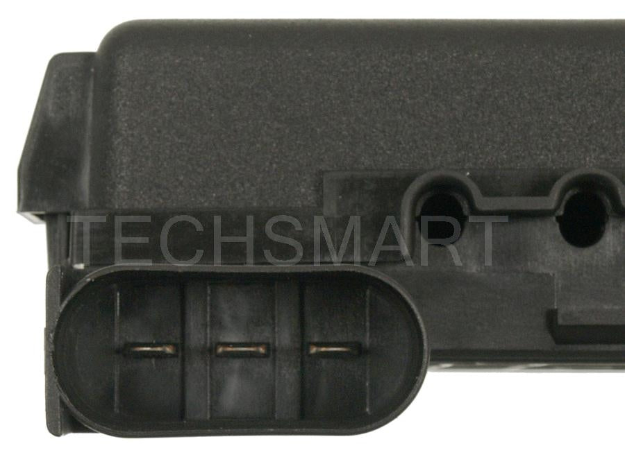 TechSmart Battery Power Distribution Box R45002