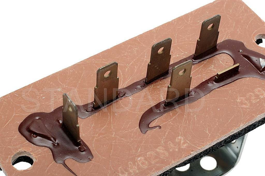 Standard Ignition HVAC Blower Motor Resistor RU-28