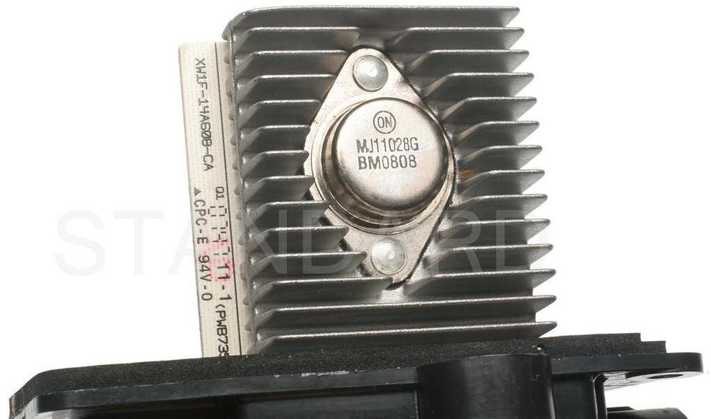 Standard Ignition HVAC Blower Motor Resistor RU-585