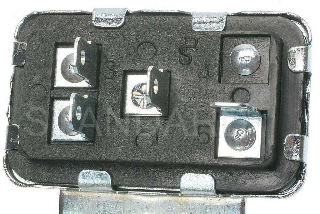 Standard Ignition HVAC Automatic Temperature Control (ATC) Relay RY-4