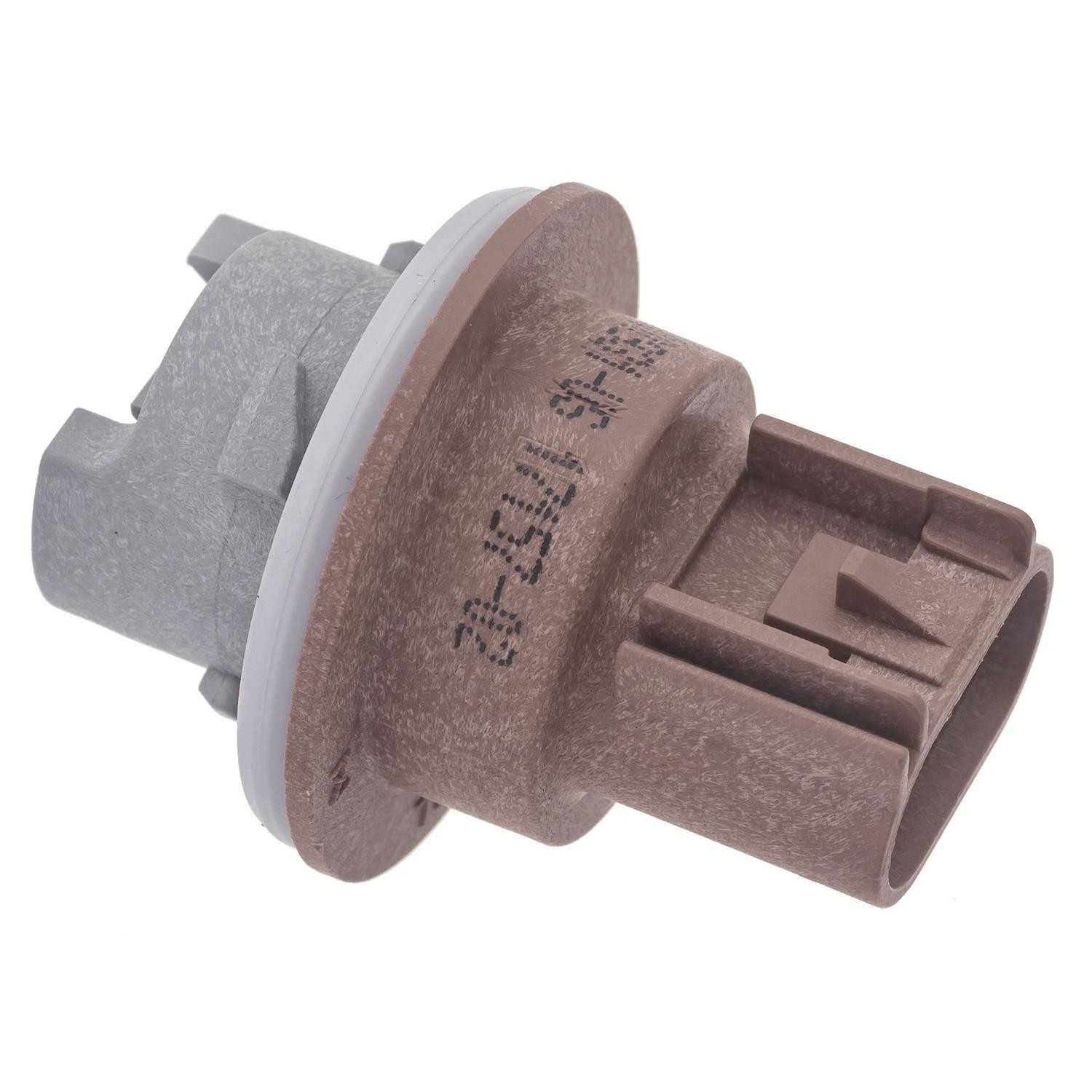 Standard Ignition Turn Signal Light Socket S2552