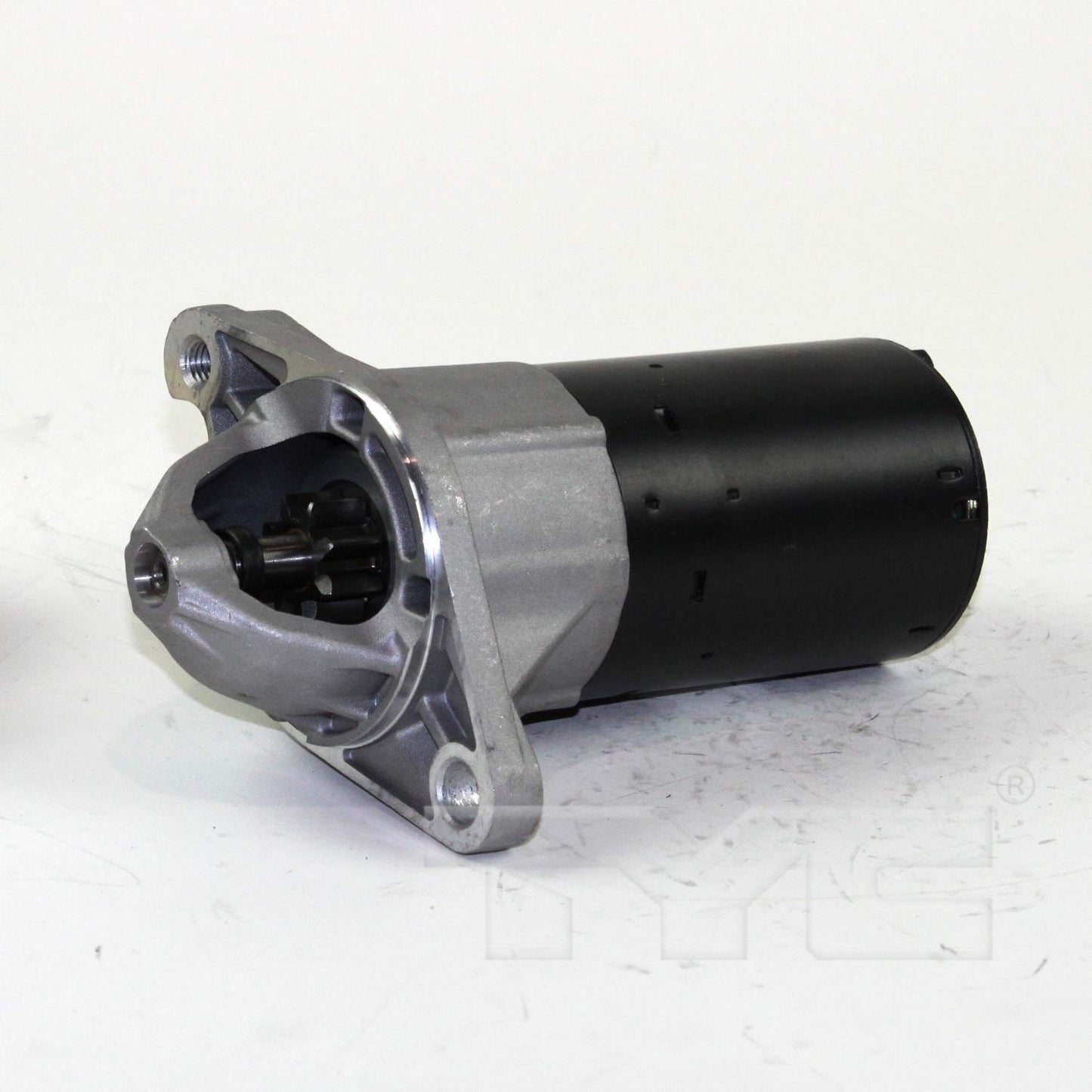 TYC Starter Motor 1-17822
