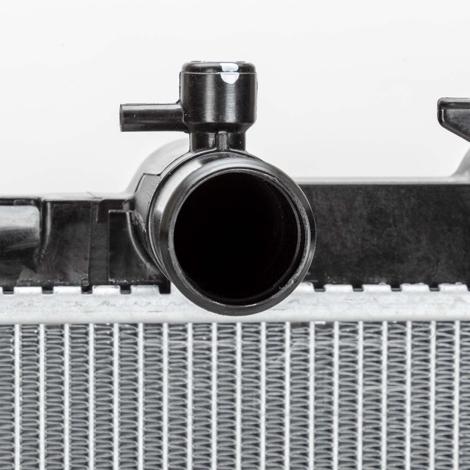TYC Radiator 13122 image 2