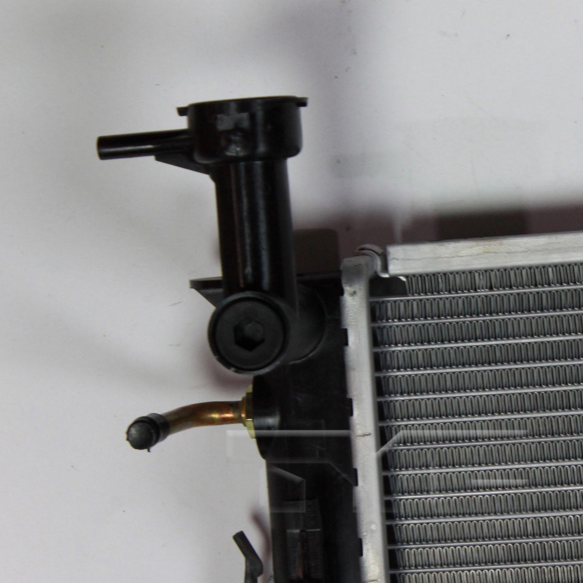 TYC Radiator 13132