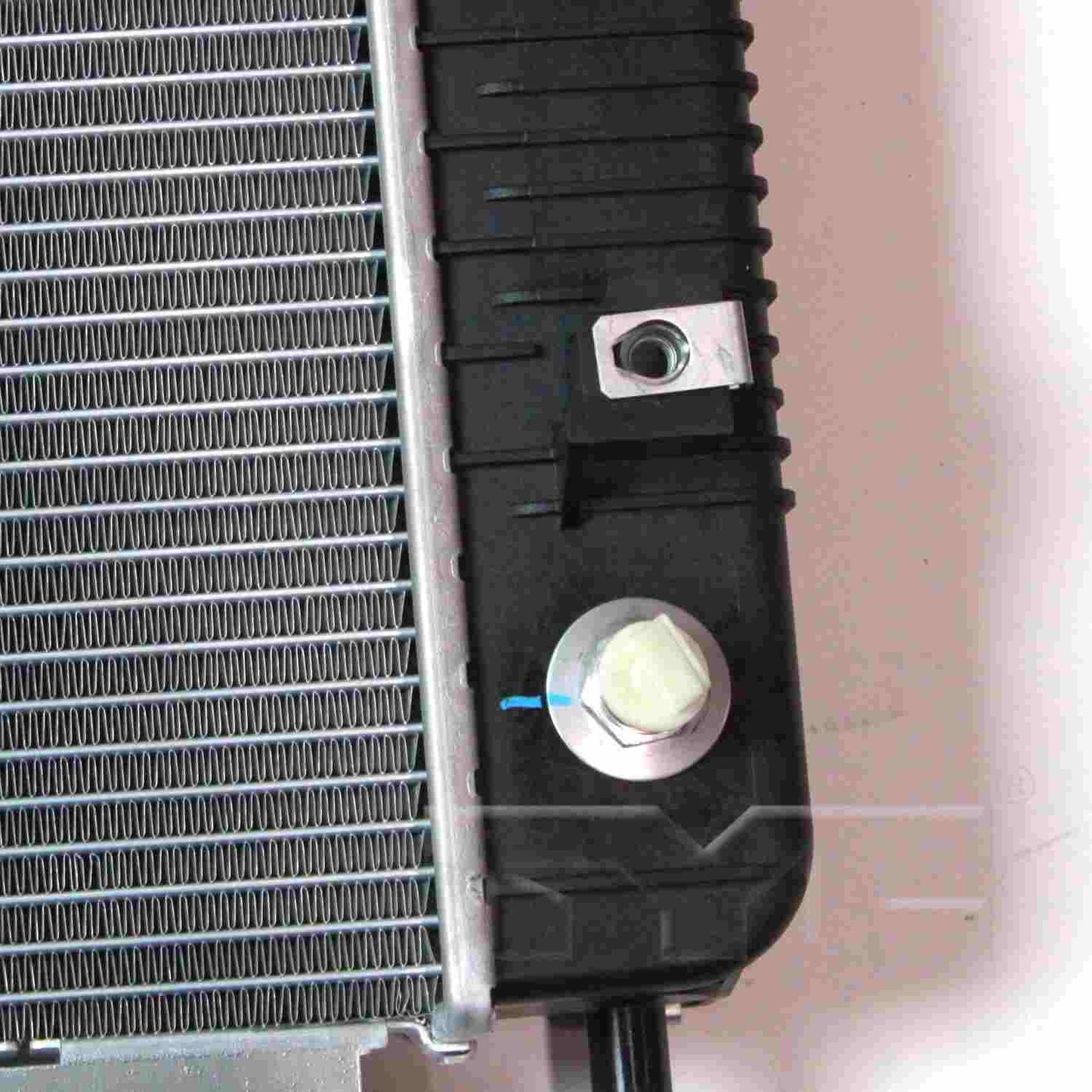 TYC Radiator 13139