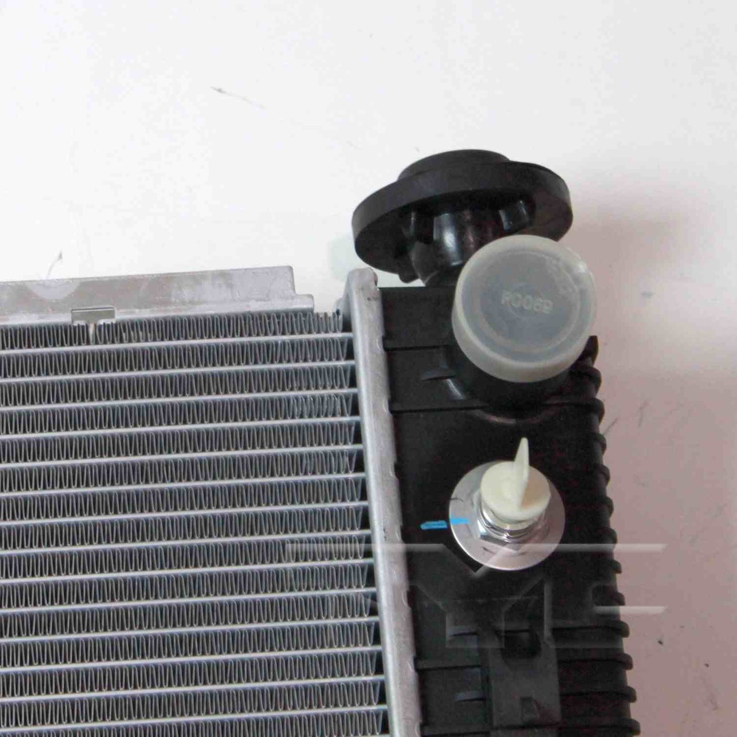 TYC Radiator 13139