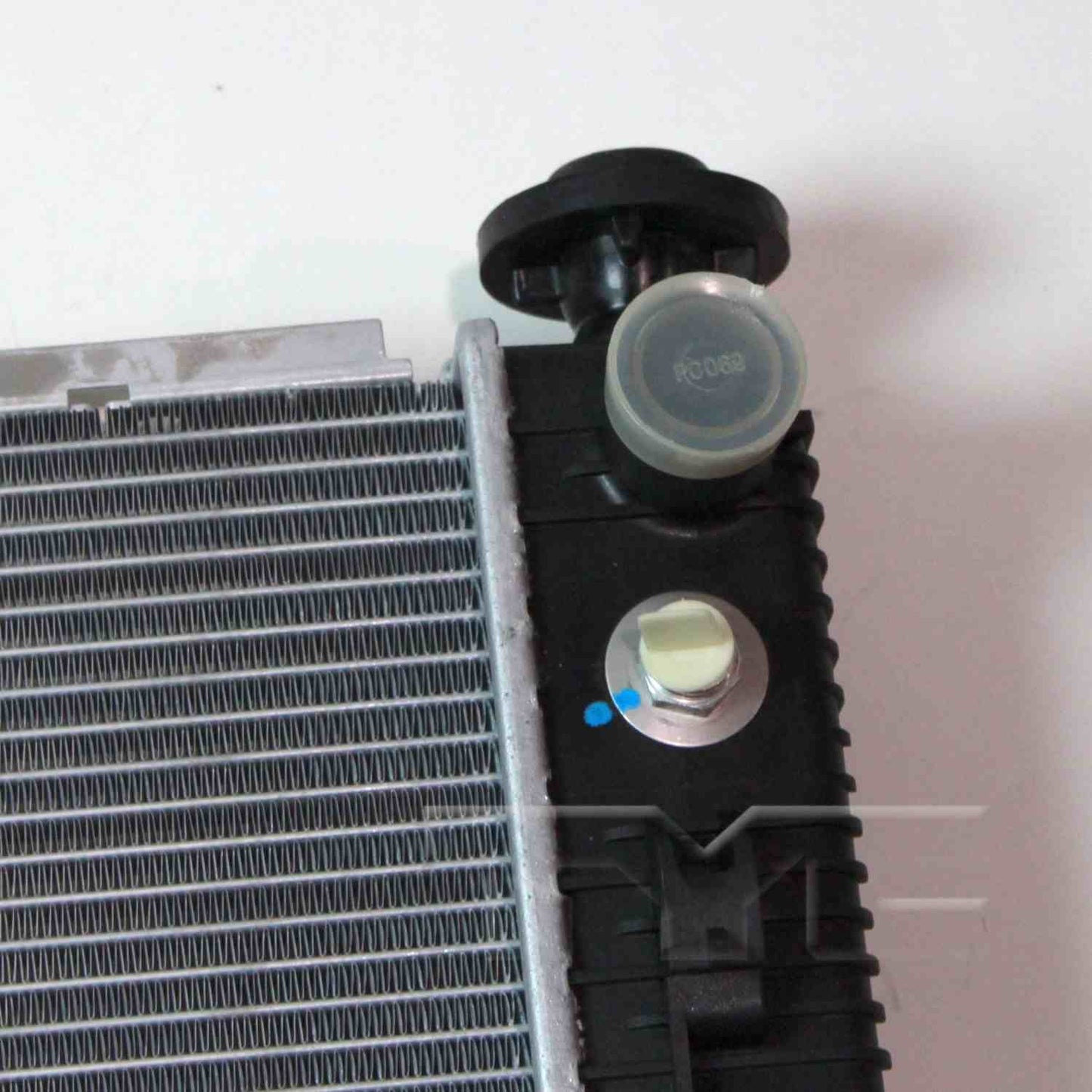 TYC TYC Radiator 13140