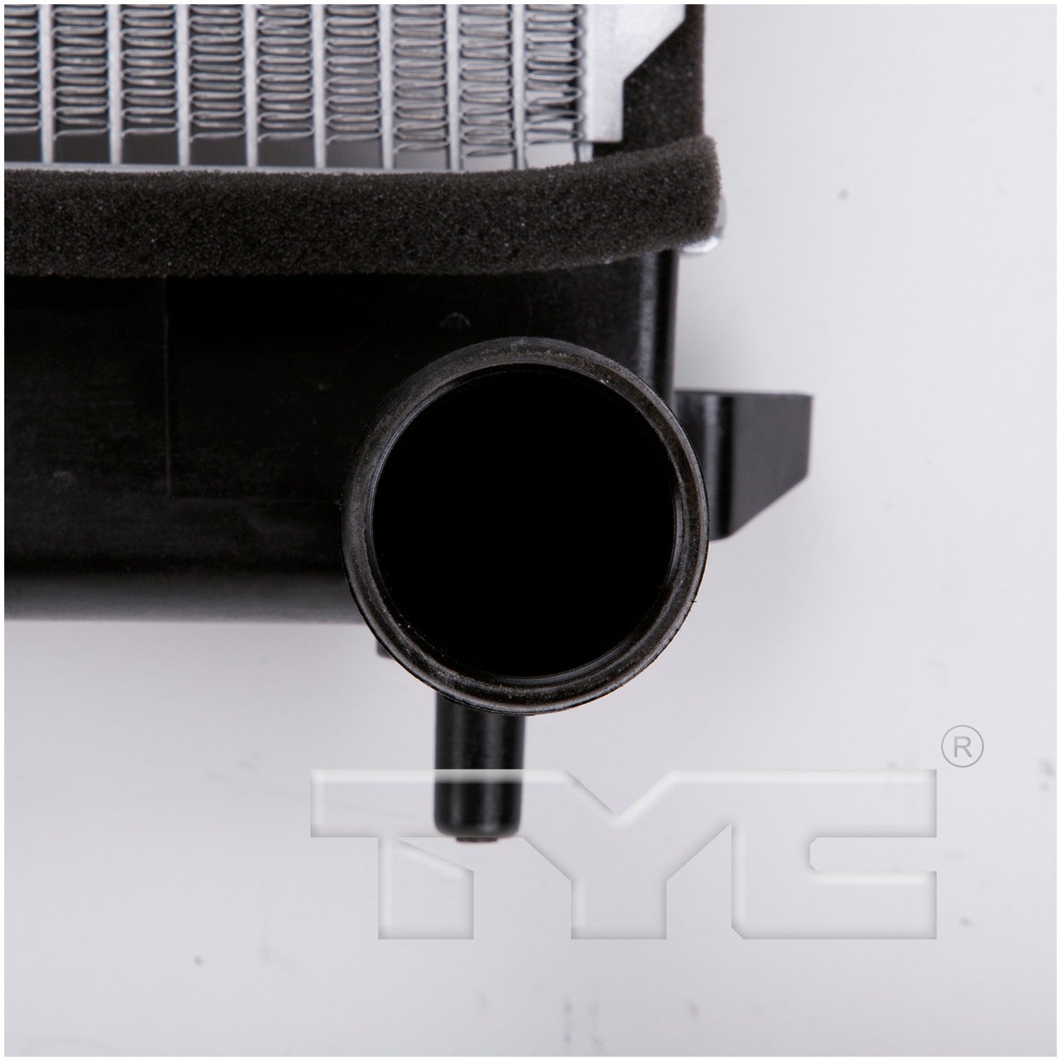 TYC Radiator 13532 image 5