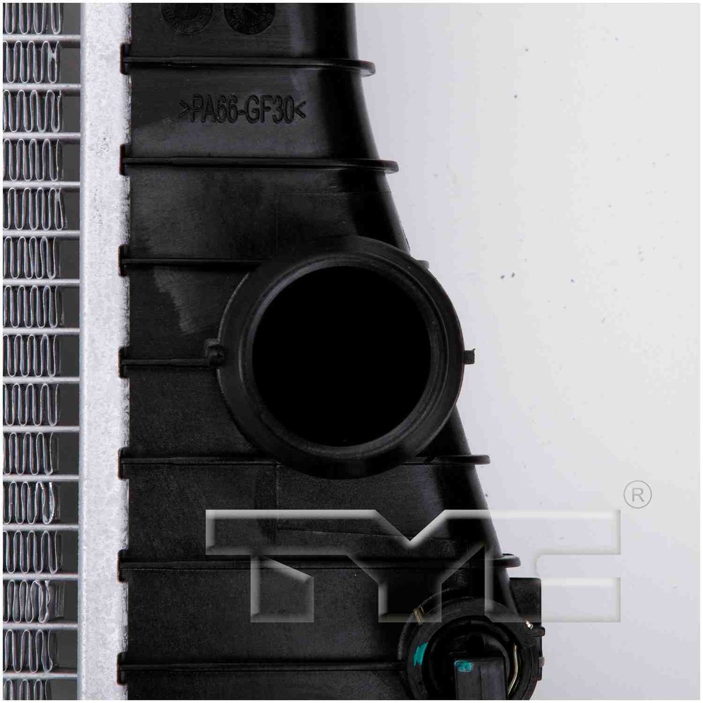 TYC Radiator 13680