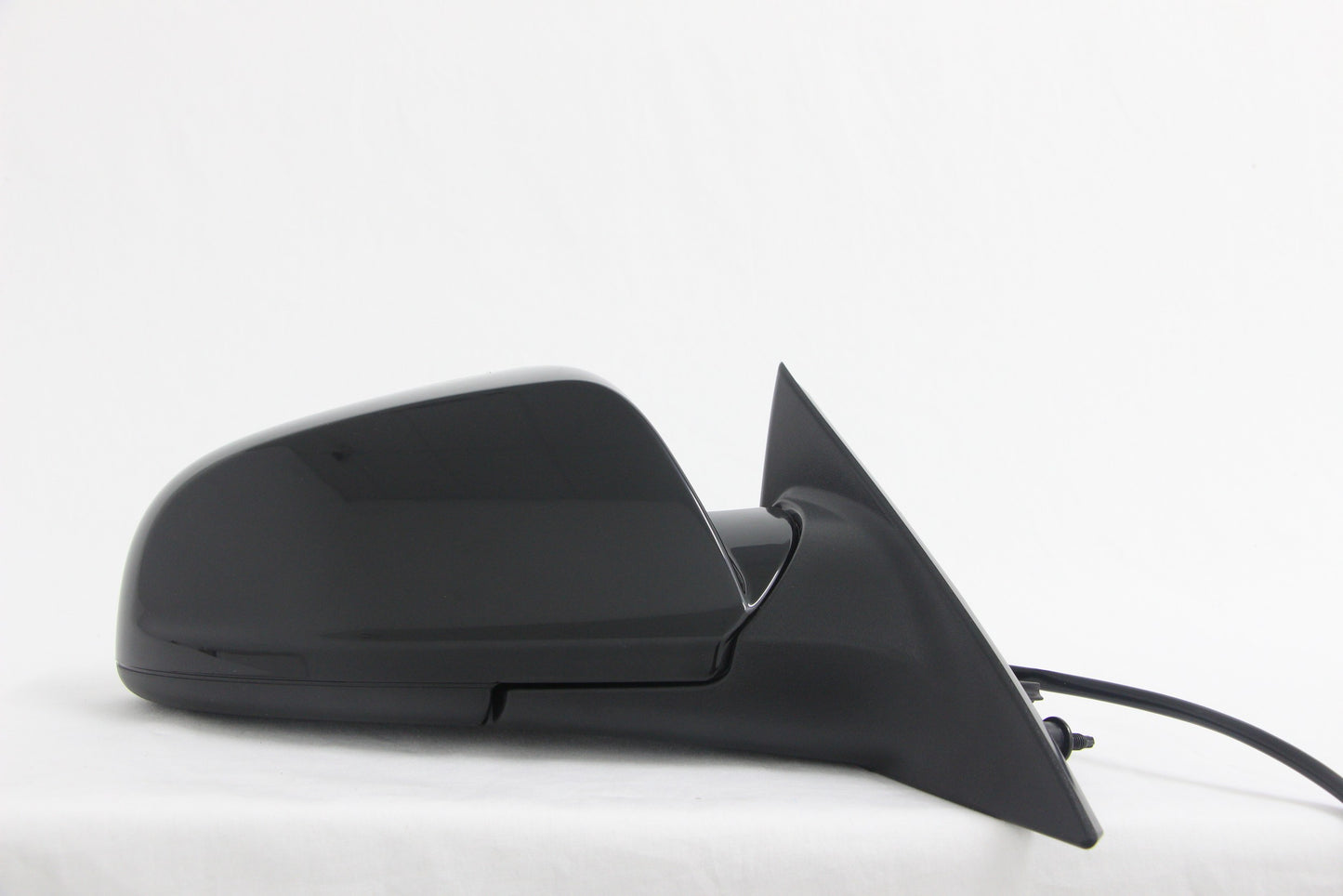 TYC Door Mirror 1370331