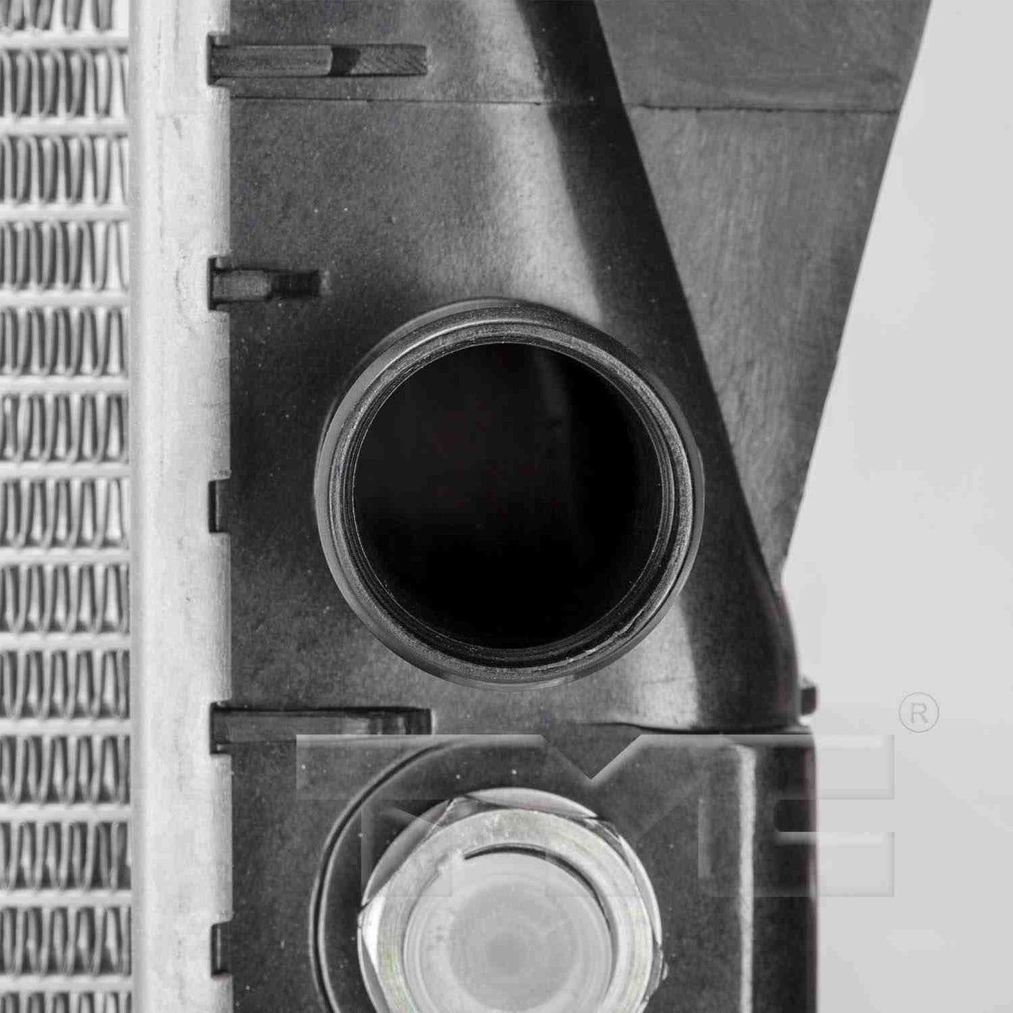 TYC TYC Radiator 1551