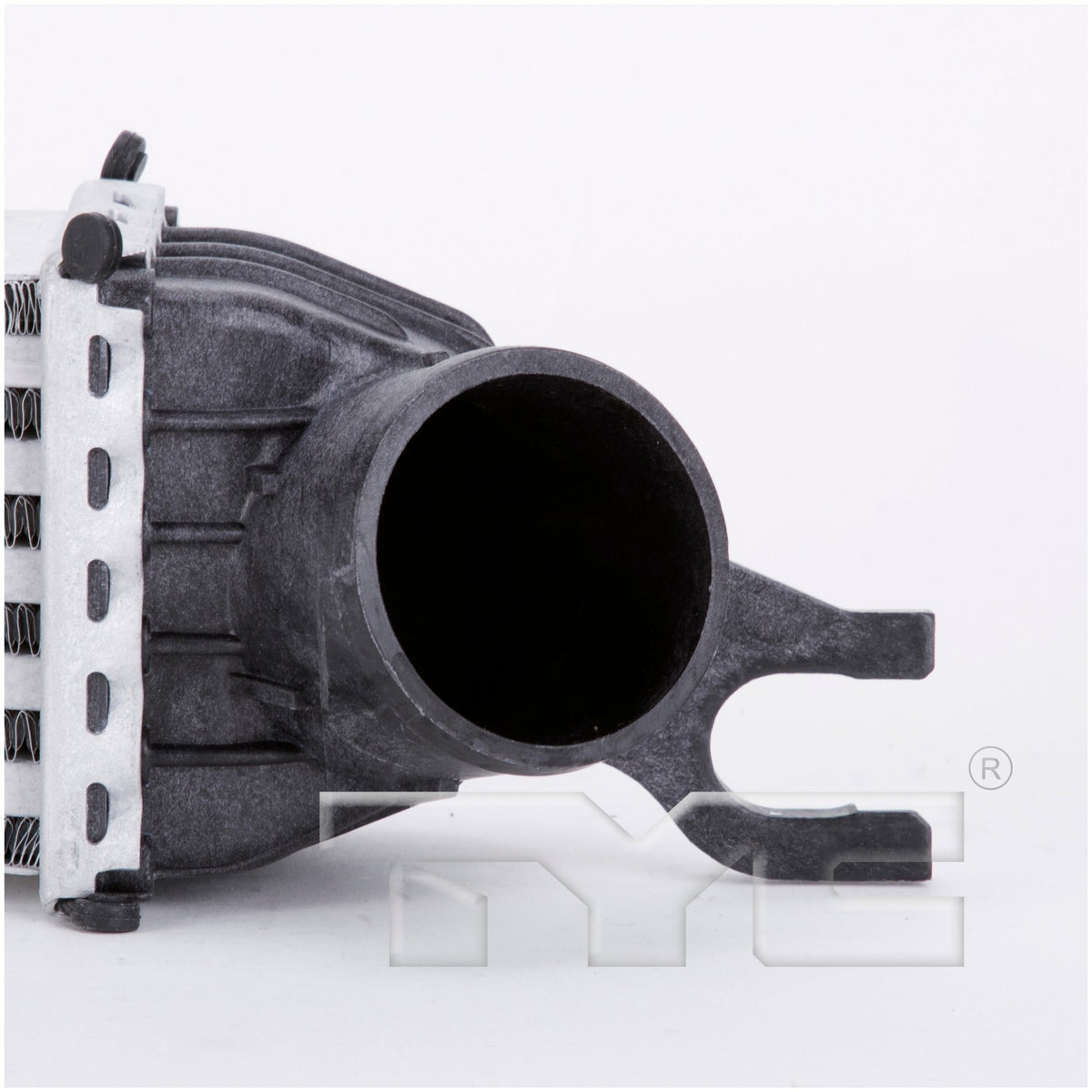 TYC Intercooler 18019