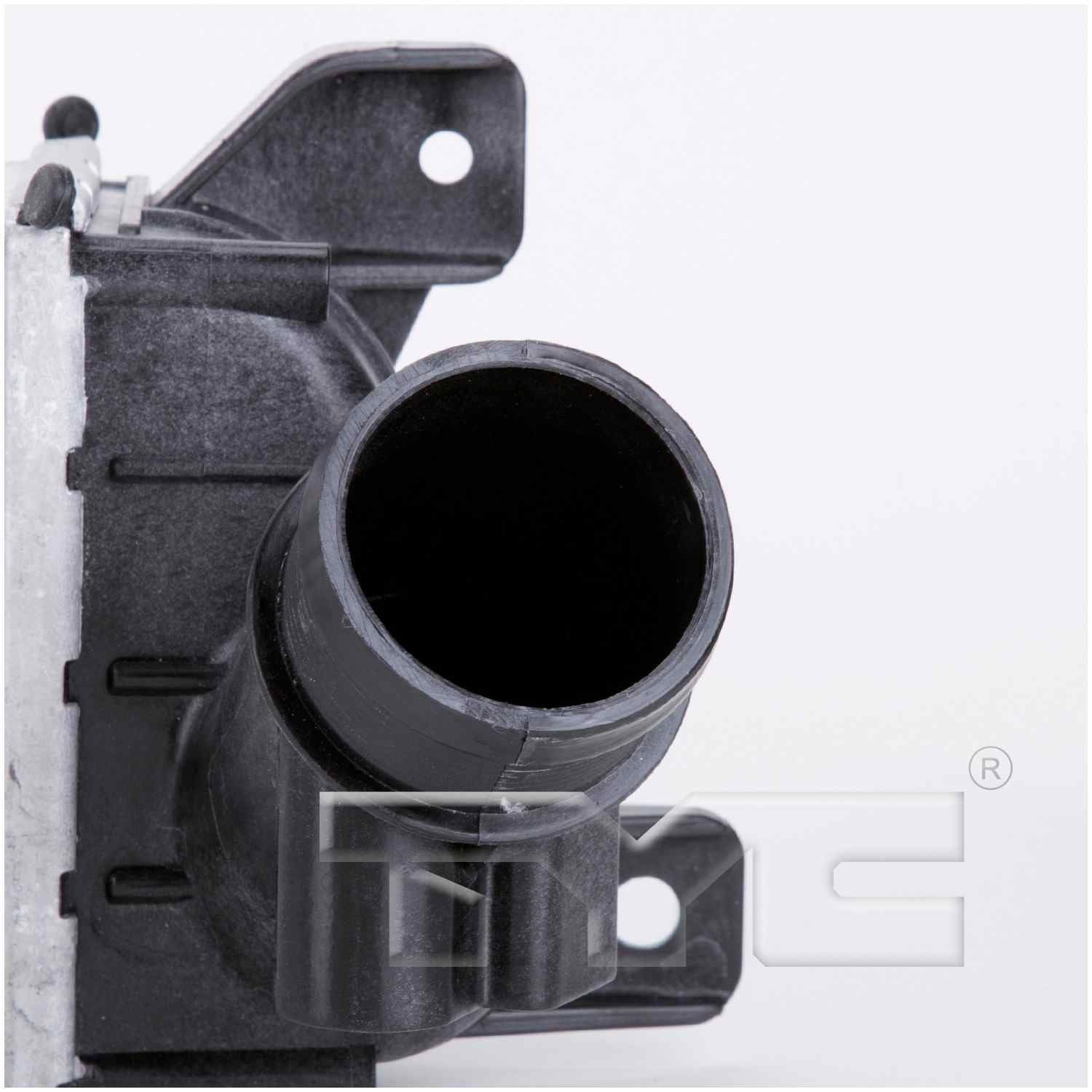 TYC Intercooler 18027