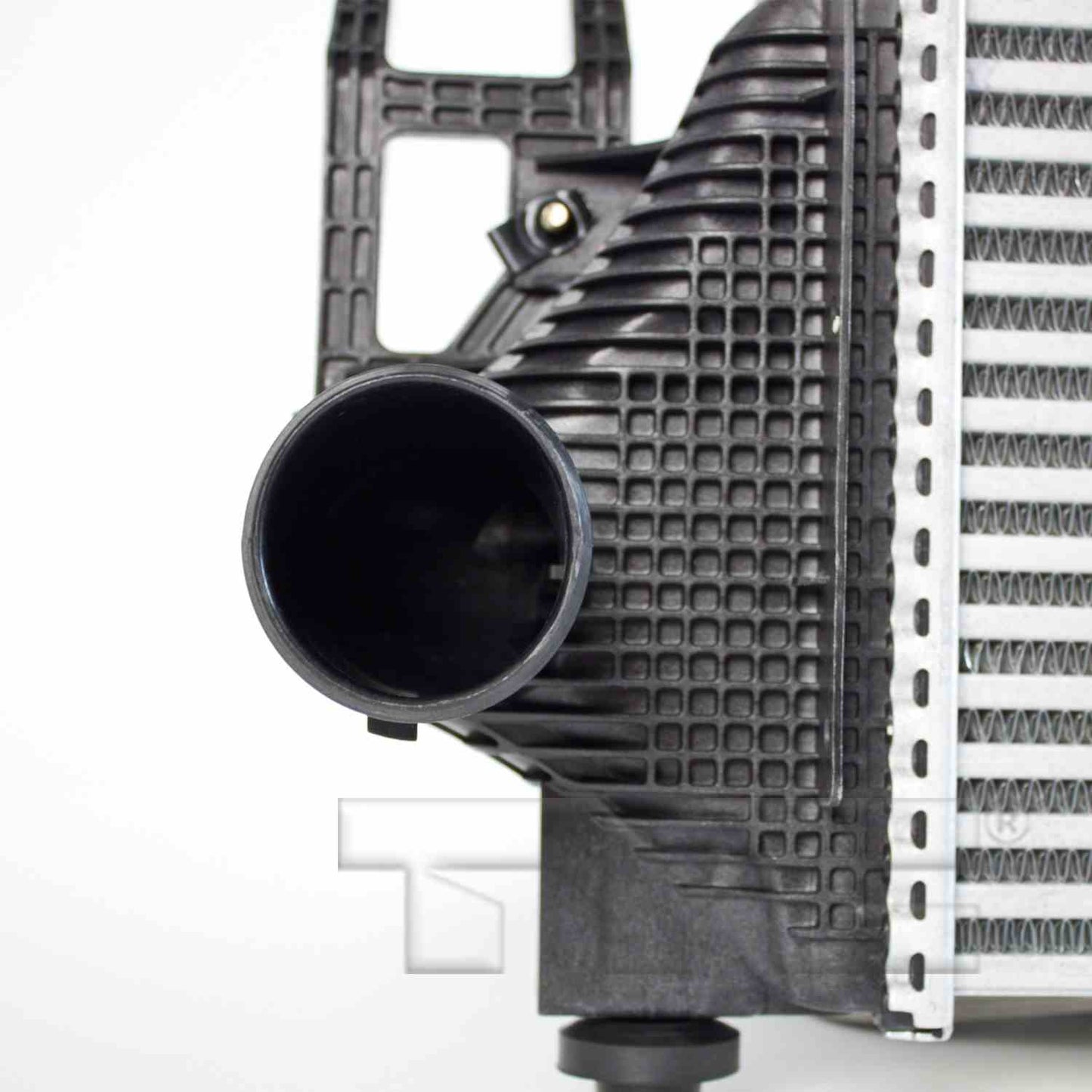 TYC Intercooler 18028
