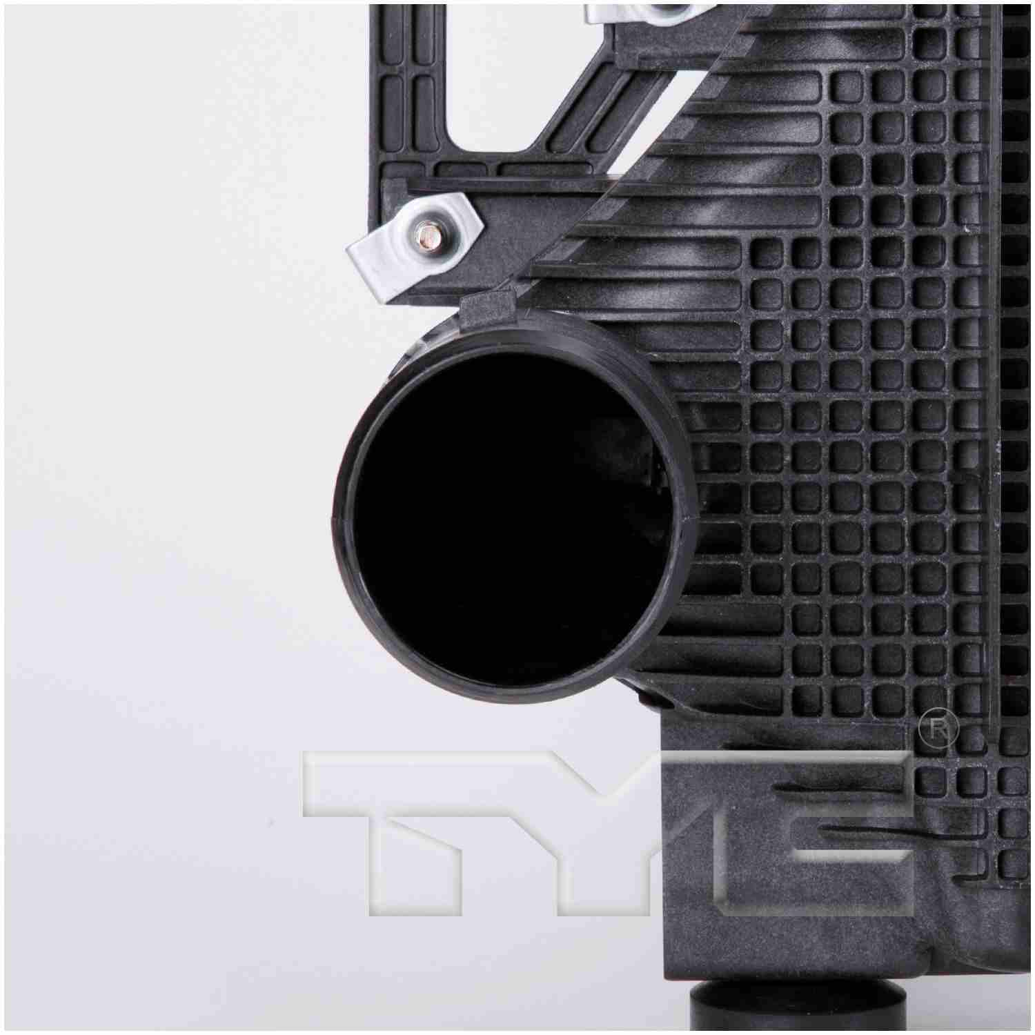 TYC Intercooler 18028