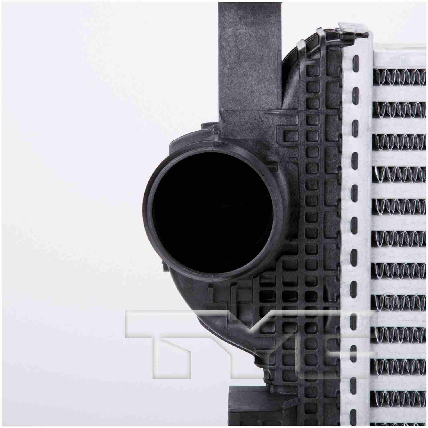 TYC Intercooler 18044