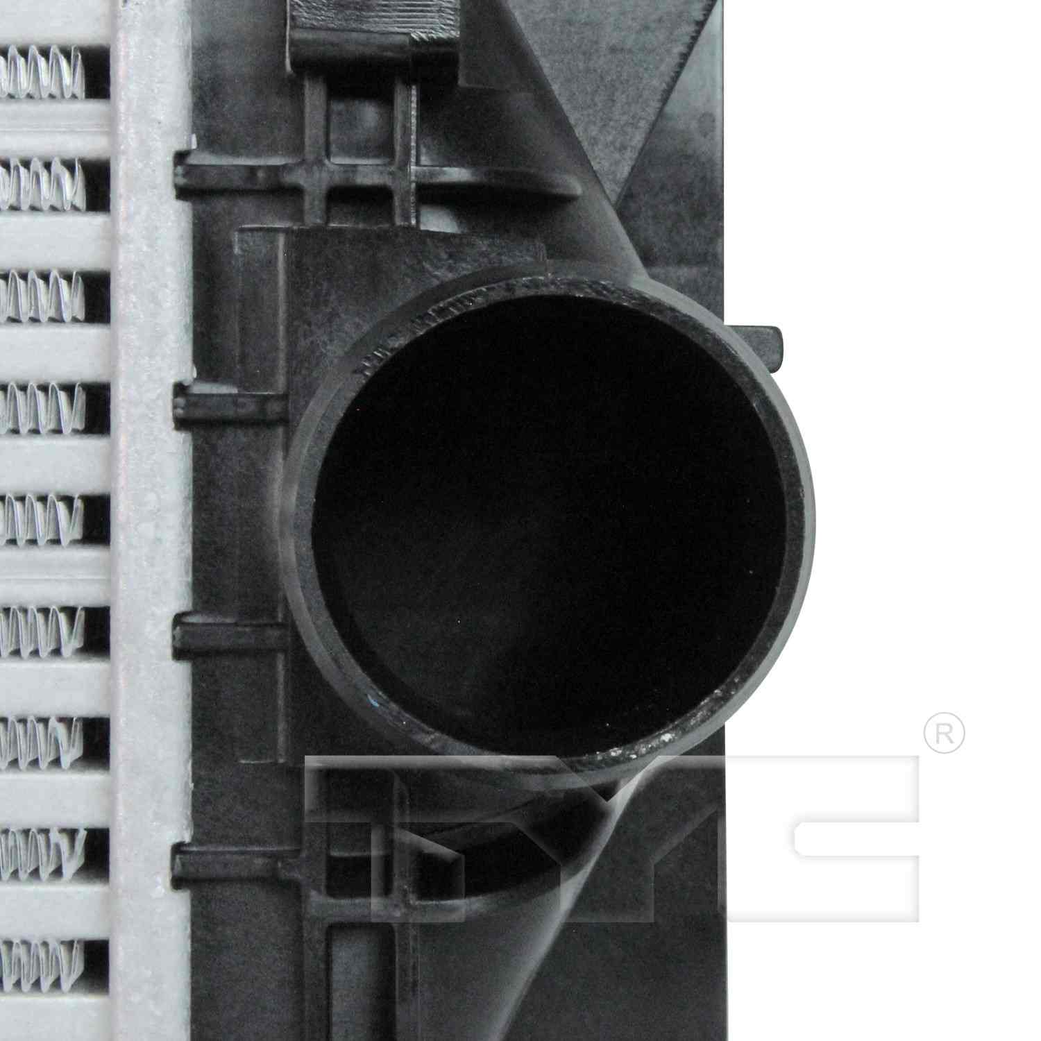 TYC Intercooler 18074