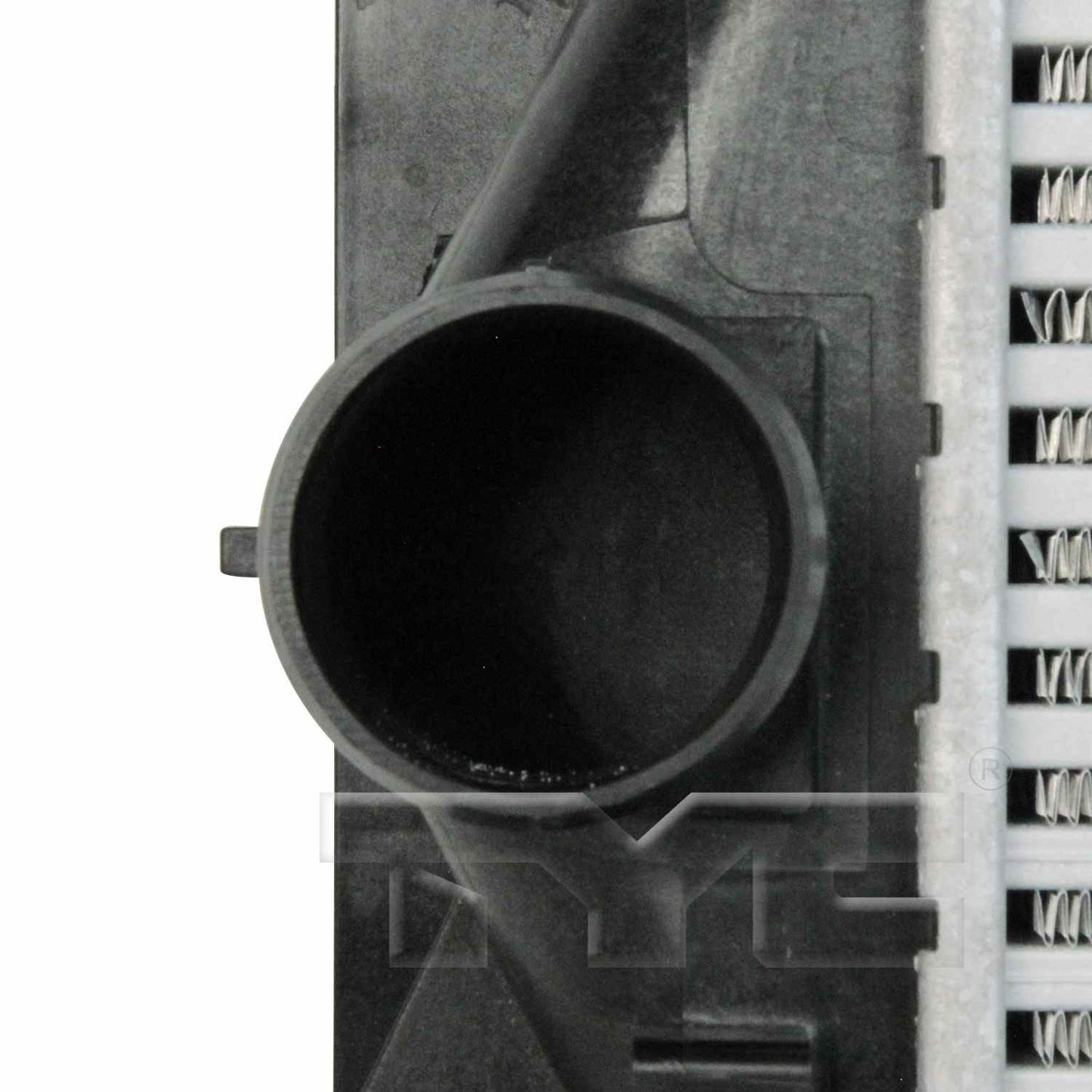 TYC Intercooler 18075