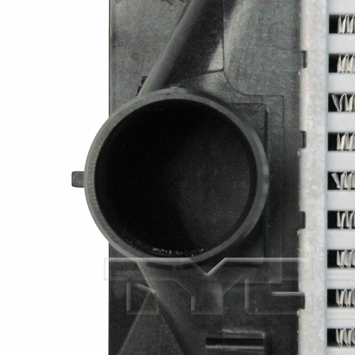 TYC Intercooler 18075