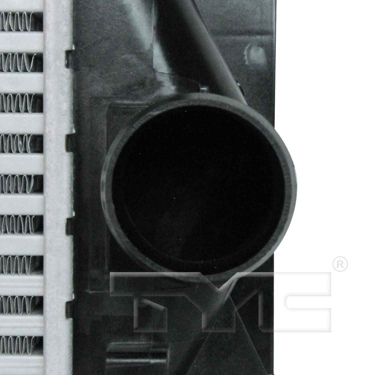 TYC Intercooler 18075