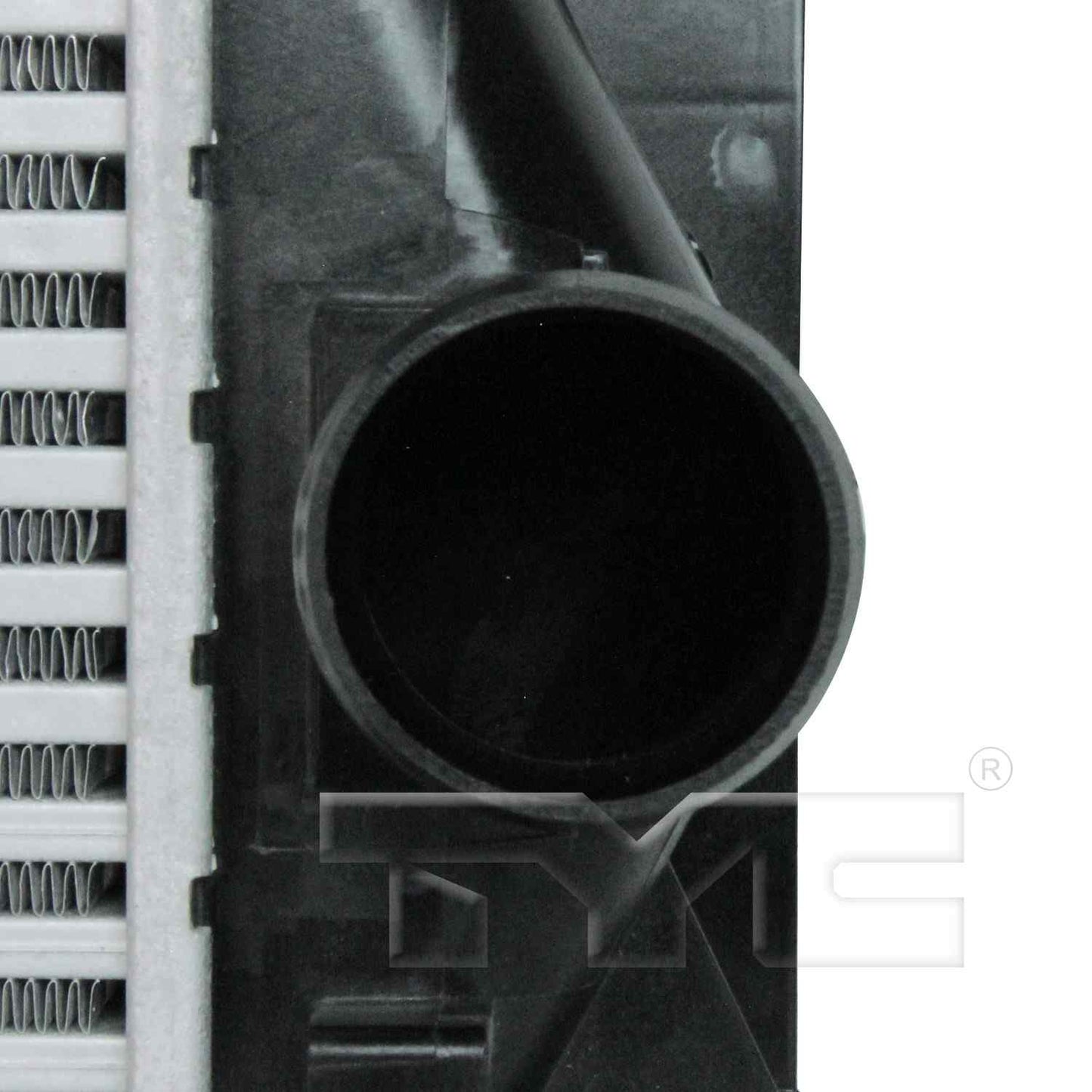 TYC Intercooler 18075