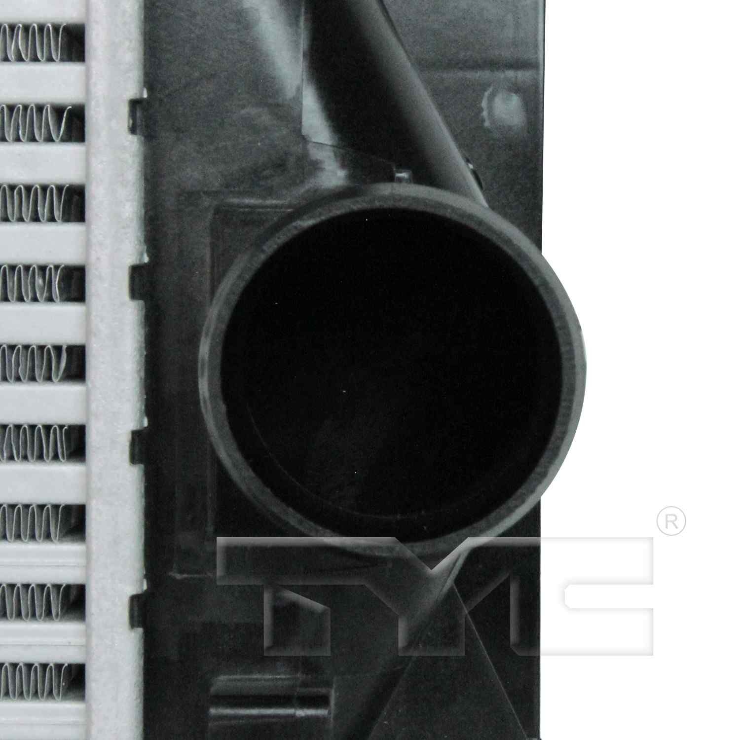 TYC Intercooler 18075