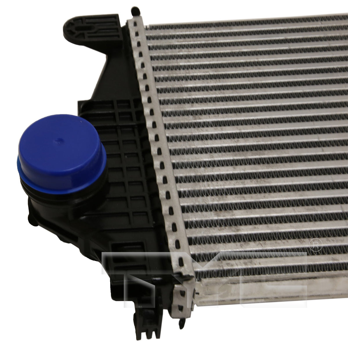 TYC Intercooler 18077