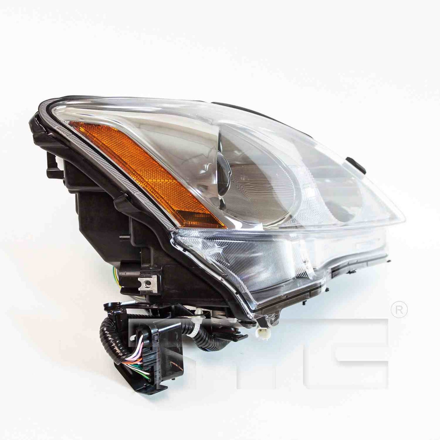 TYC TYC Regular 20-6825-01