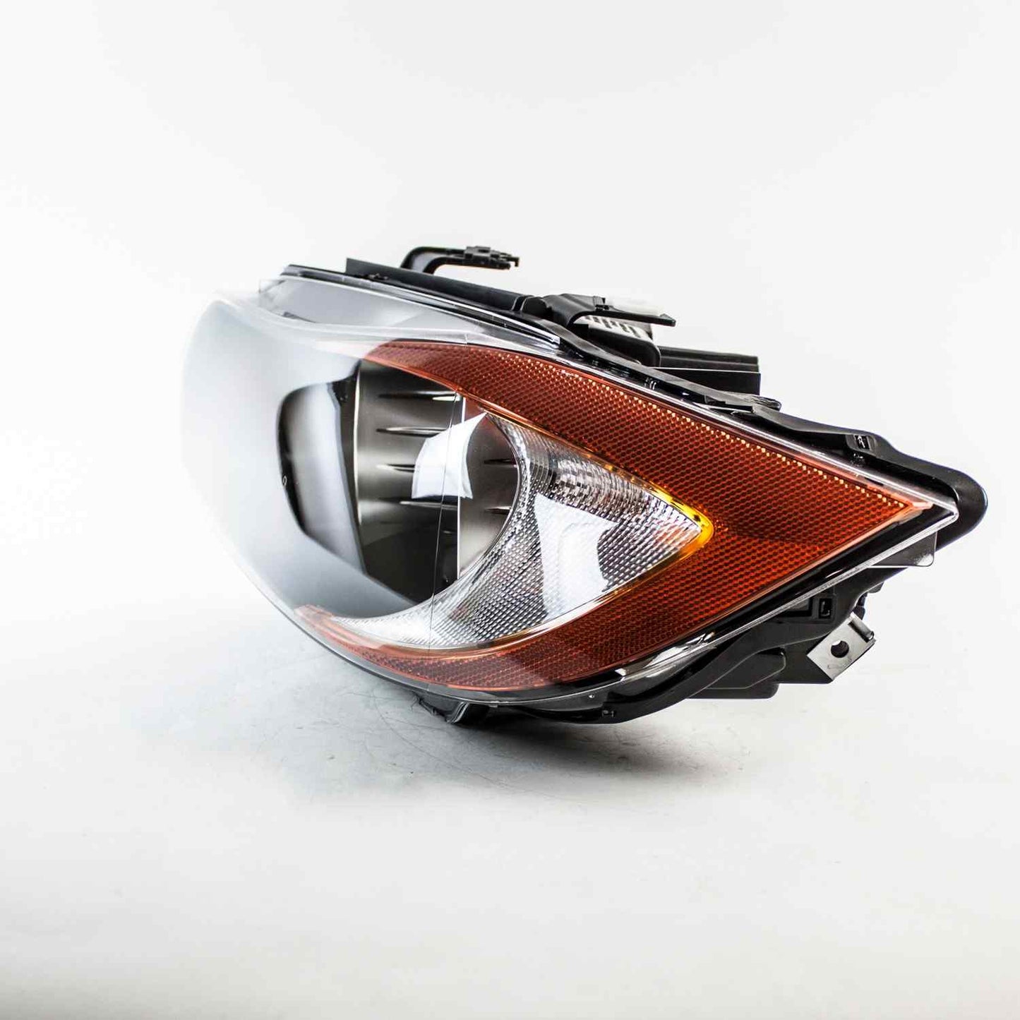 TYC Headlight Assembly 20-6976-00