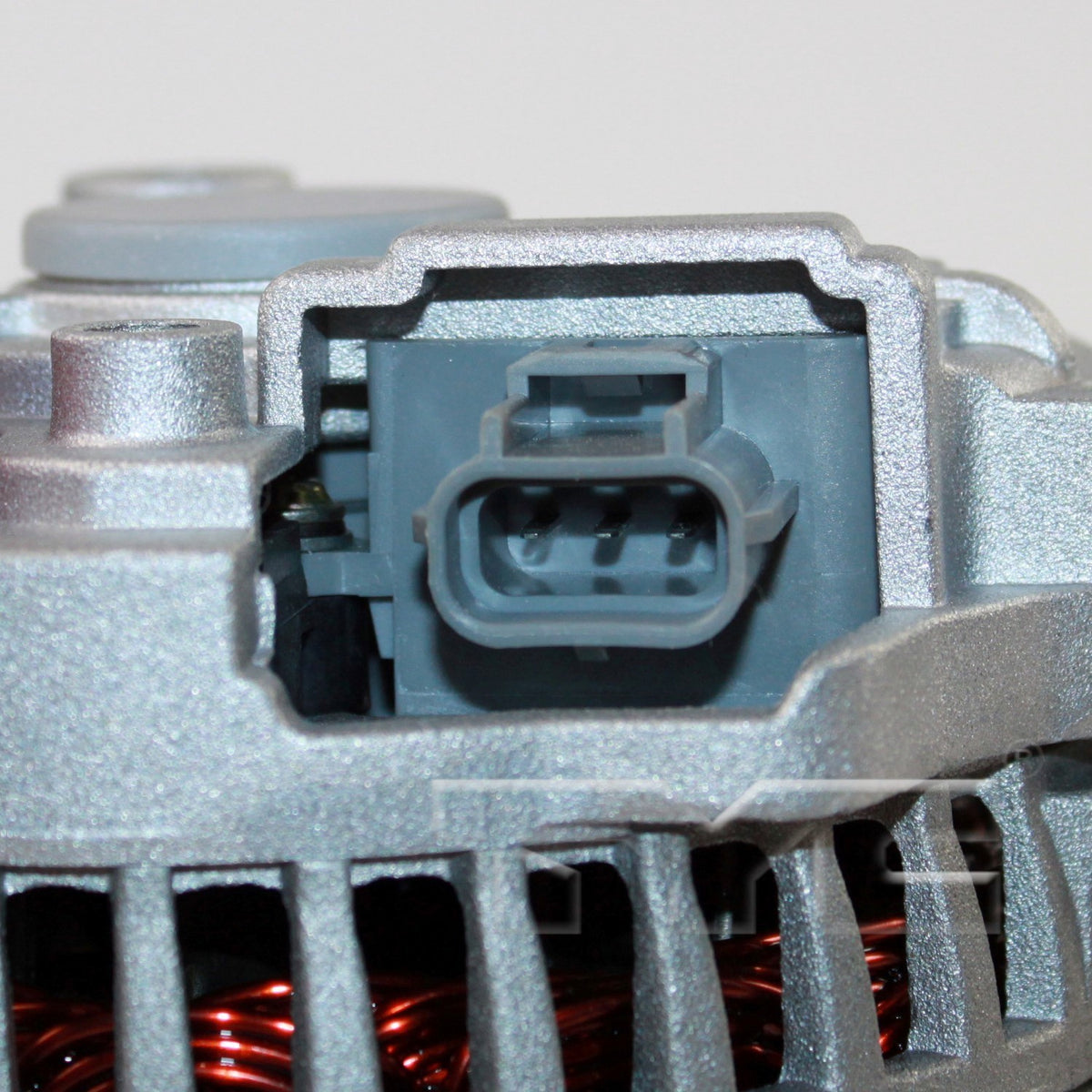 TYC Alternator 2-08266