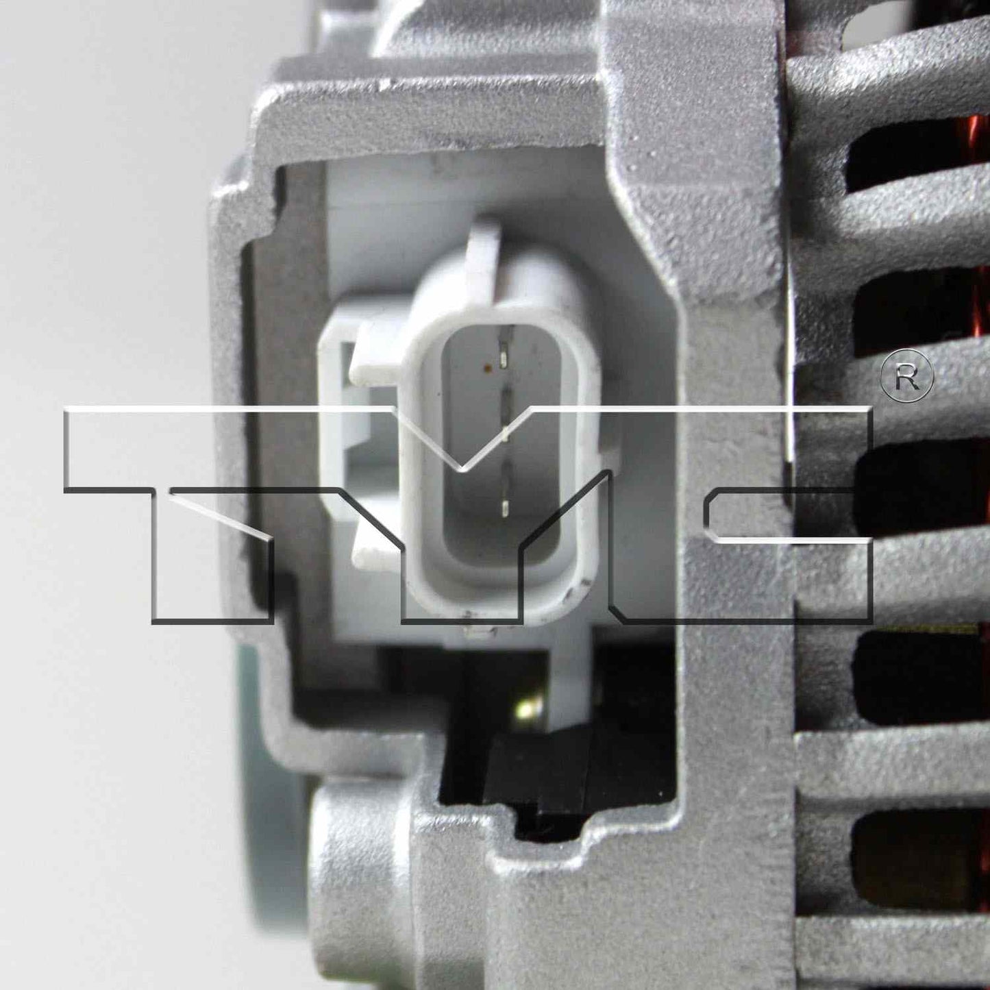 TYC Alternator 2-08268