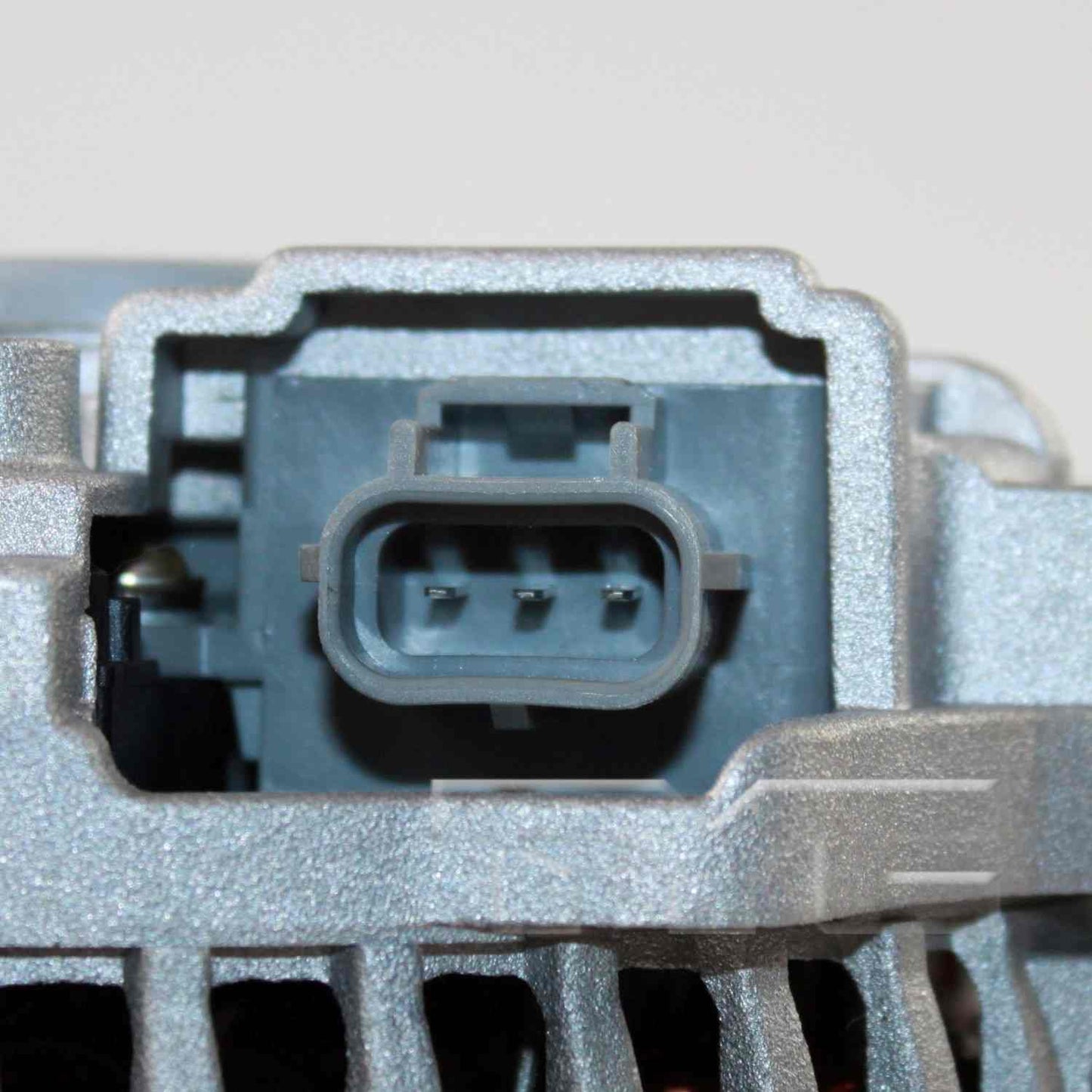 TYC Alternator 2-08479