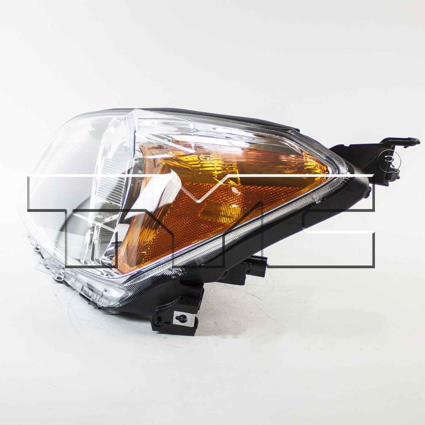 TYC Headlight Assembly 20-9158-00-9