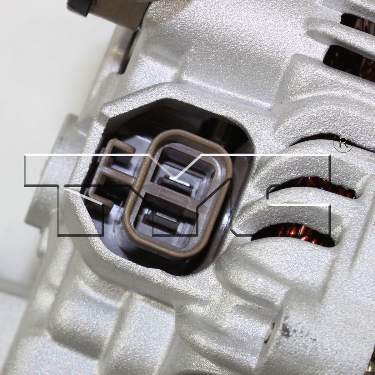 TYC Alternator 2-11008