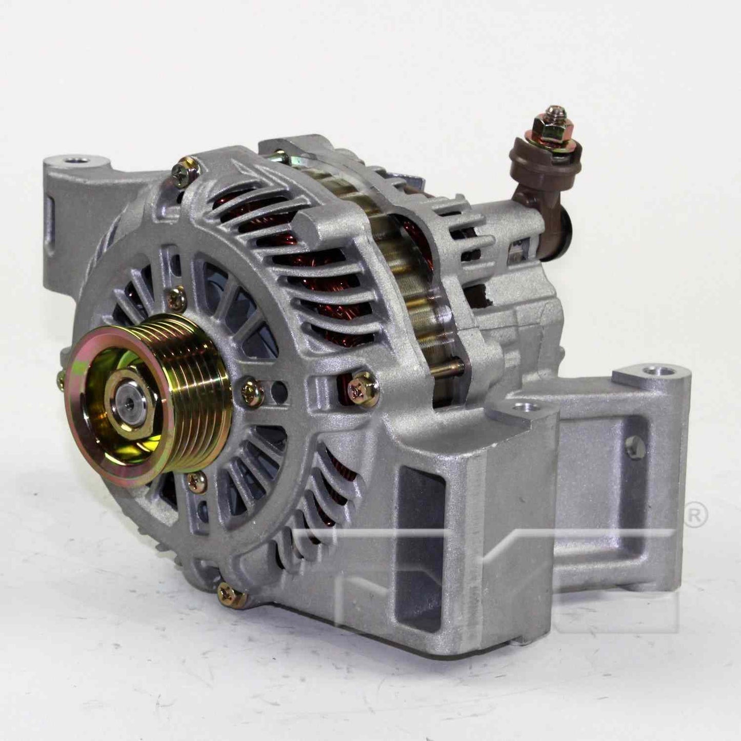TYC Alternator 2-11008