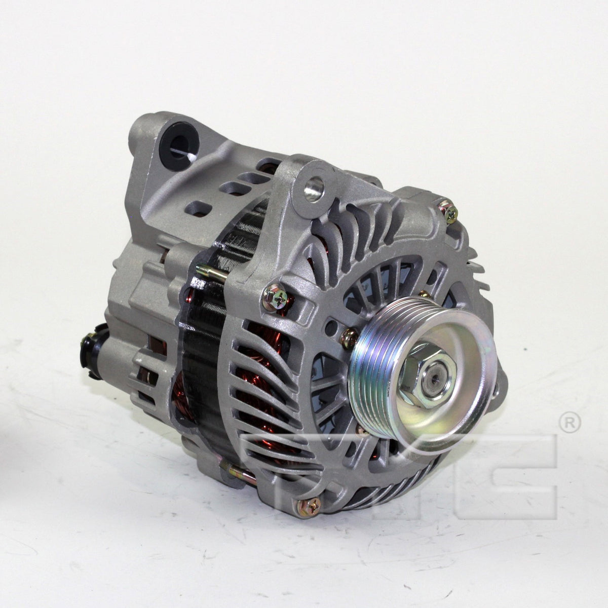 TYC Alternator 2-11052