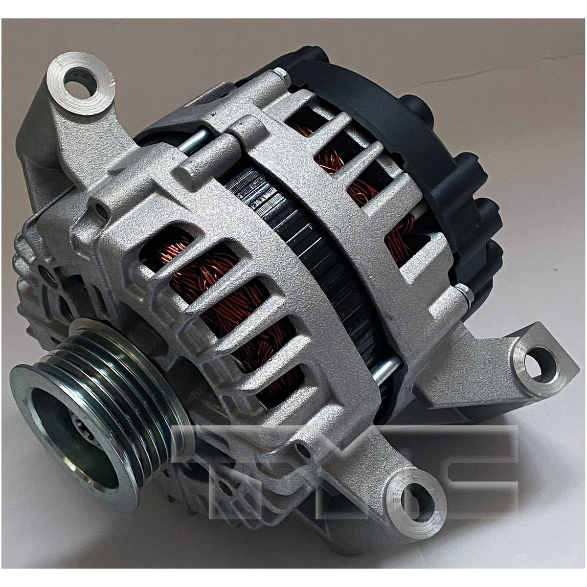 TYC Alternator 2-11651